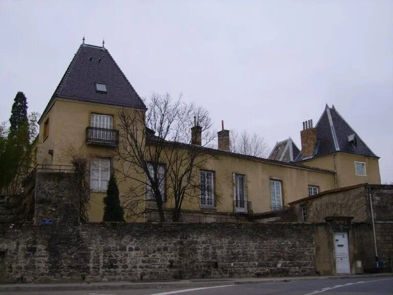 Saint-Genis-Laval (69230)